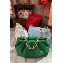 bolso bandolera con cadena...