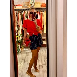 bermuda en rallitas azul...